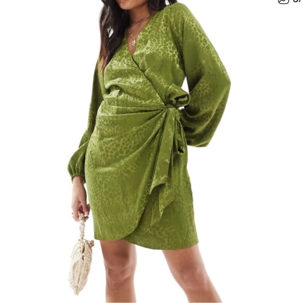 Never Fully Dressed Mini Vienna Green Long Sleeve Animal Print Wrap Dress 0 Nwt
